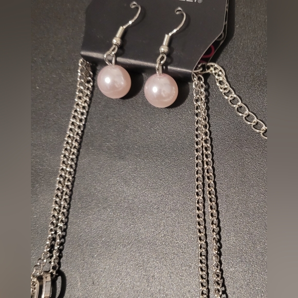 🔥 Paparazzi Necklace ~ COUNTESS Your Blessings Necklace and Earrings Sets - Picture 5 of 6